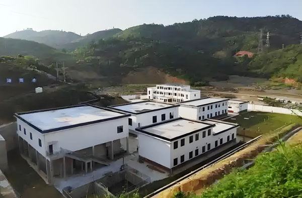 2000噸自來水廠一體化凈水設(shè)備 助力村鎮(zhèn)飲水安全